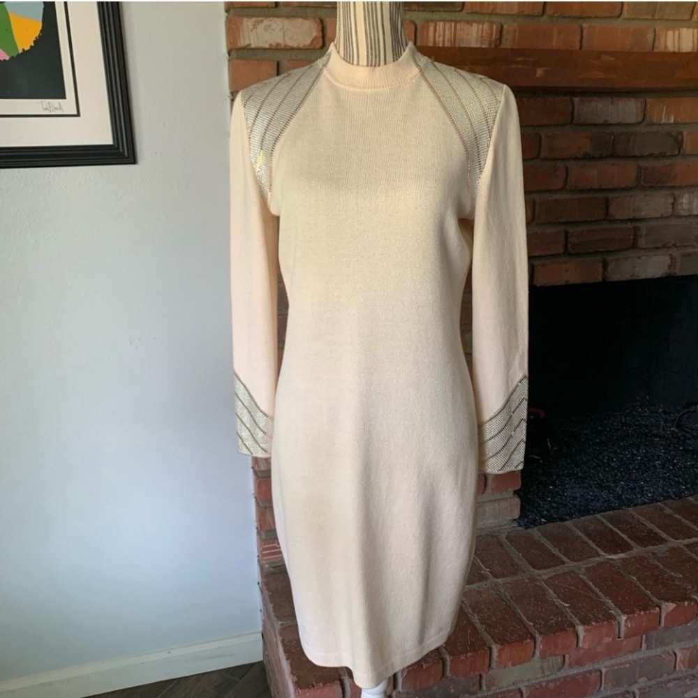 St. John Evening Santana Knit Ivory Long Sleeve Sequin Shift Dress Sz 4 *flaws*